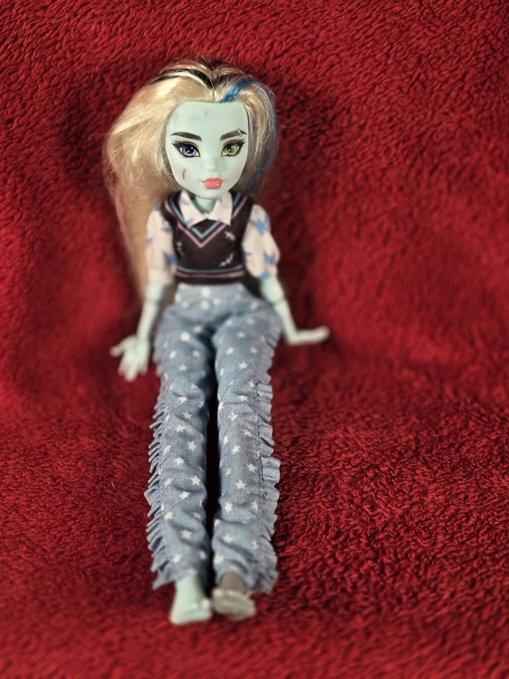 Monster High Frankie Stein Doll G3 11” Mattel Blue Skin Star Pants No Shoes